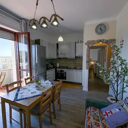 Apartment Charming Loft Fronte Mare *